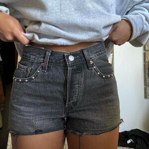 Black Levi’s Jean Shorts